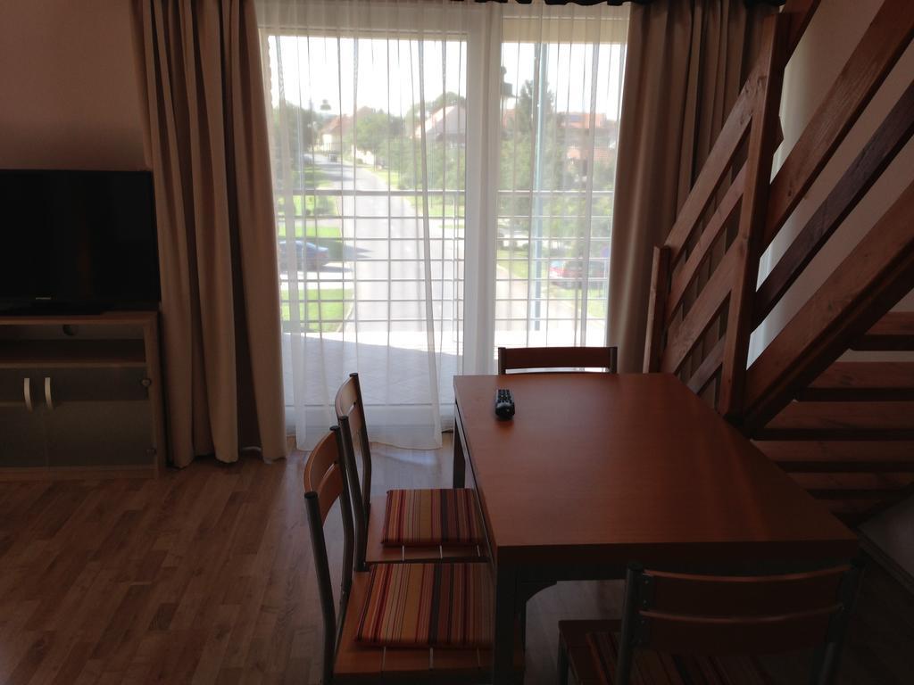 Lovagvár Apartments Gyula Quarto foto
